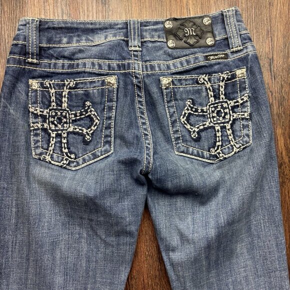 MISS ME BootJeans Rhinestone White Cross Distressed Medium Wash Size 26 - Picture 4 of 12